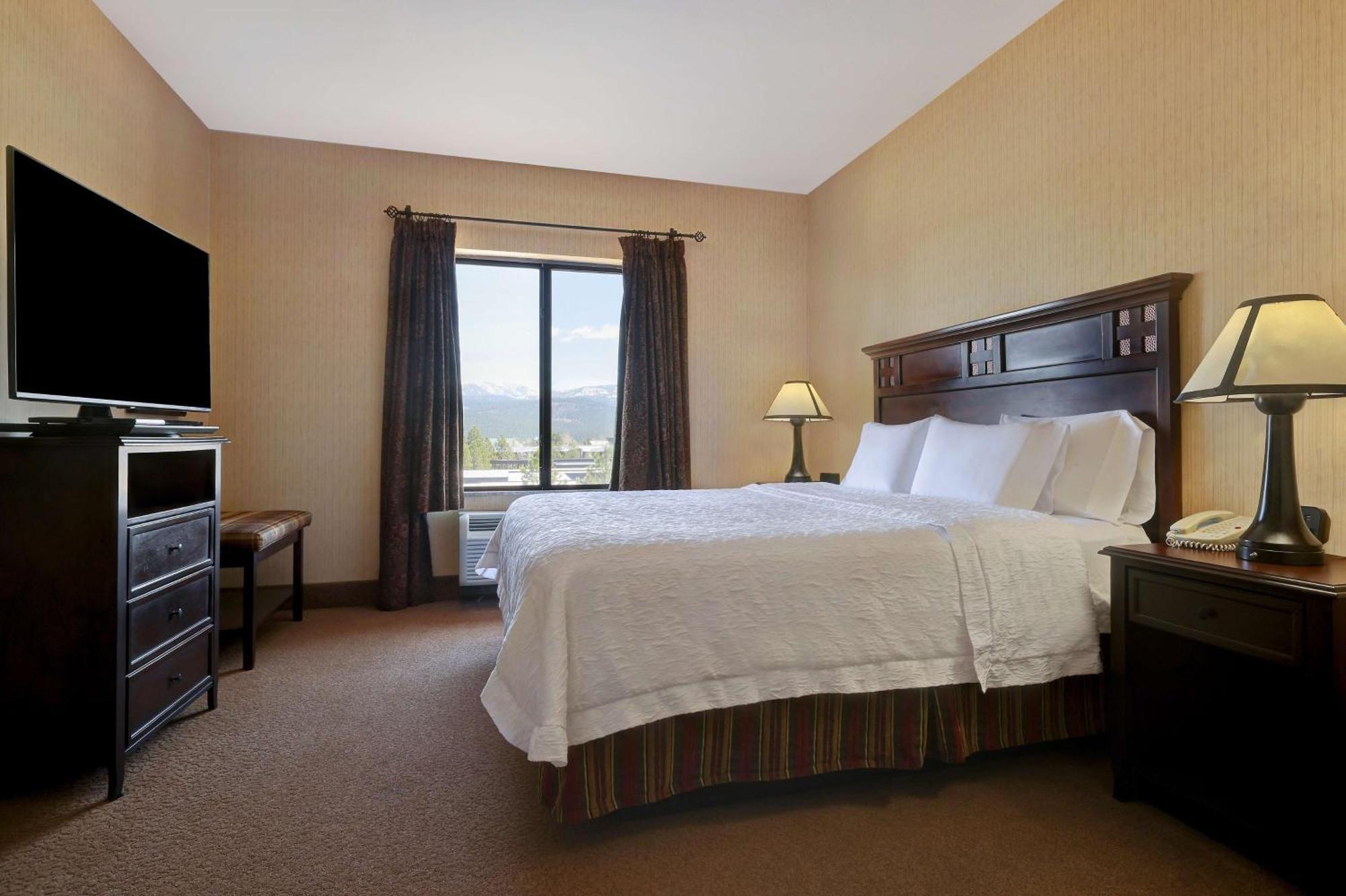 Hampton Inn & Suites Tahoe-Truckee Eksteriør billede